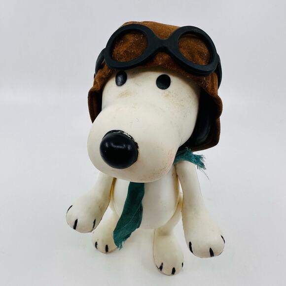 Vtg Snoopy Toy Flying Plastic Toy w/Hat, Scarf & Glass Charlie Brown 60s Vintage - Picture 2 of 9